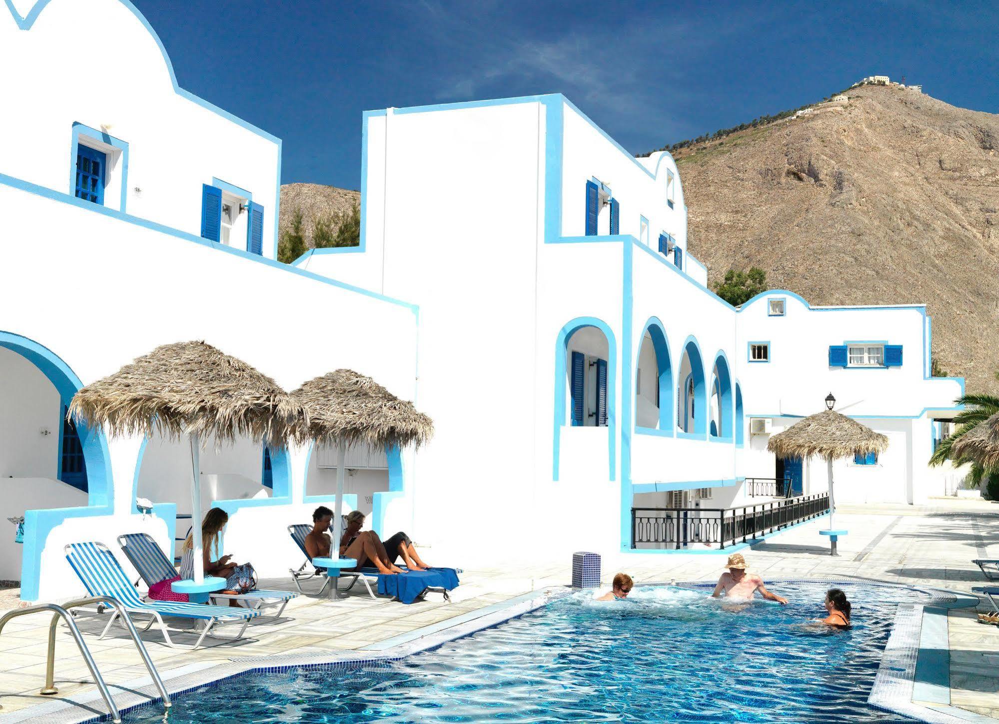 Villa Valvis Perissa  Exteriör bild